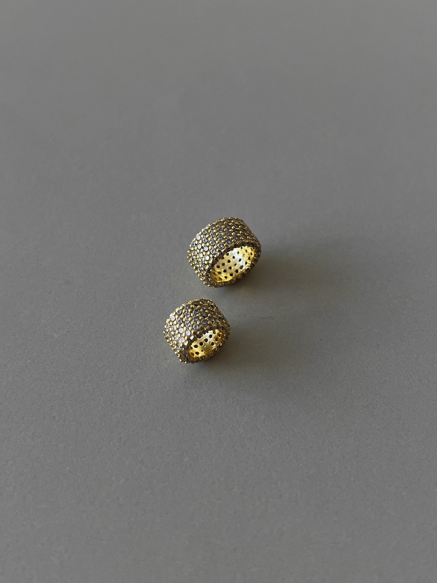 4-ROW PAVE PENDANT [GOLD]