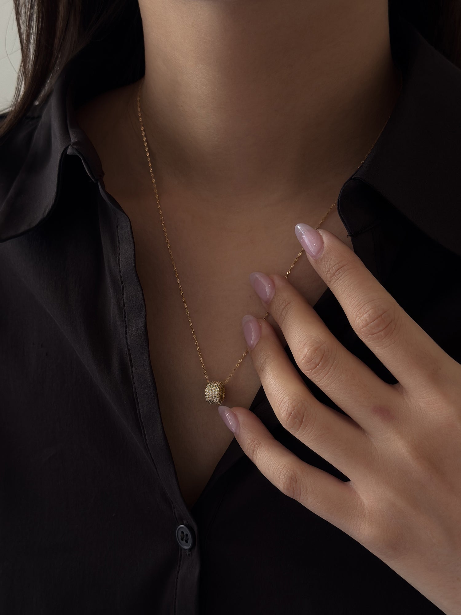 4-ROW PAVE PENDANT [GOLD]