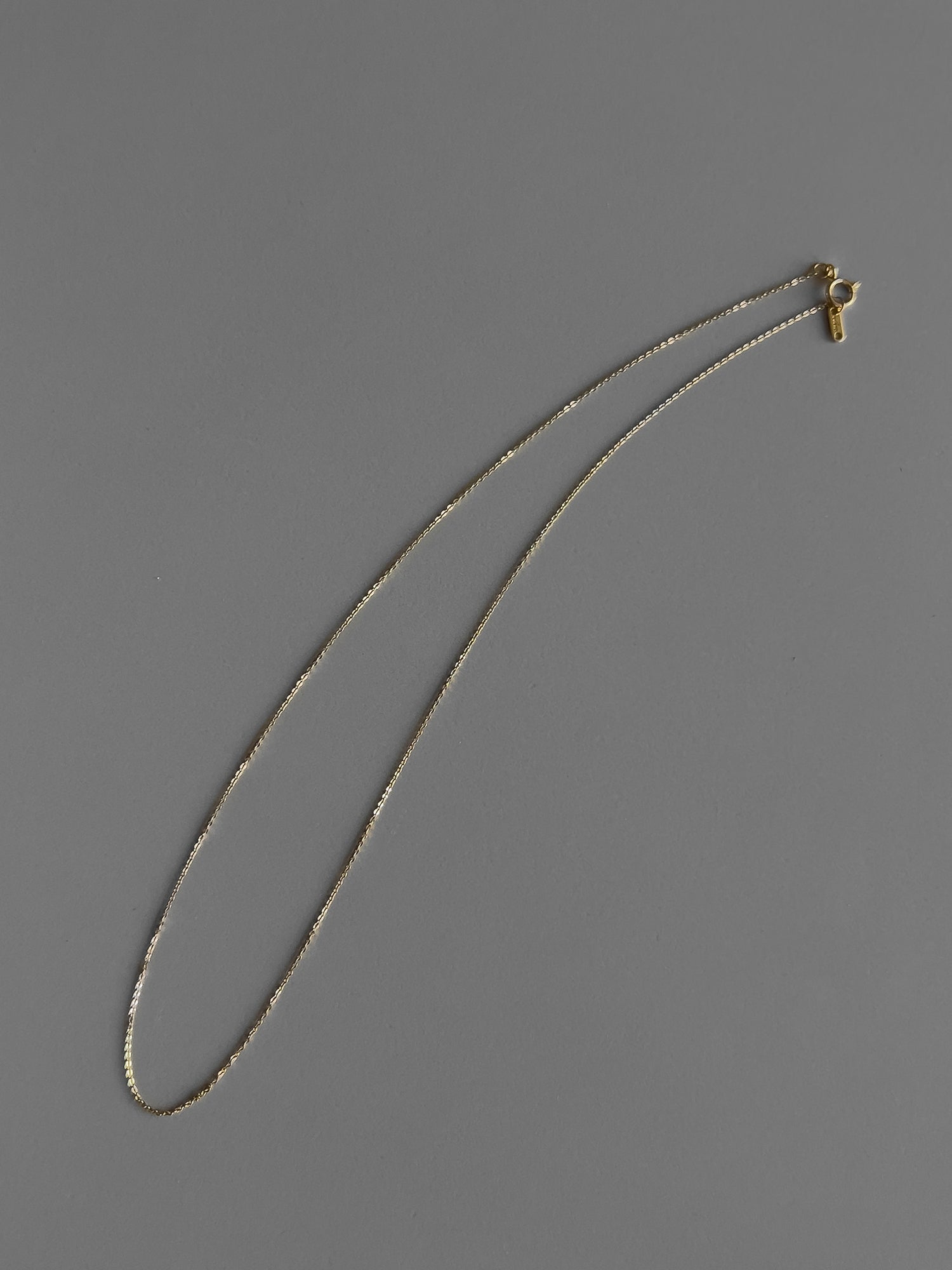 BASIC CHAIN NECKLACE [GOLD]