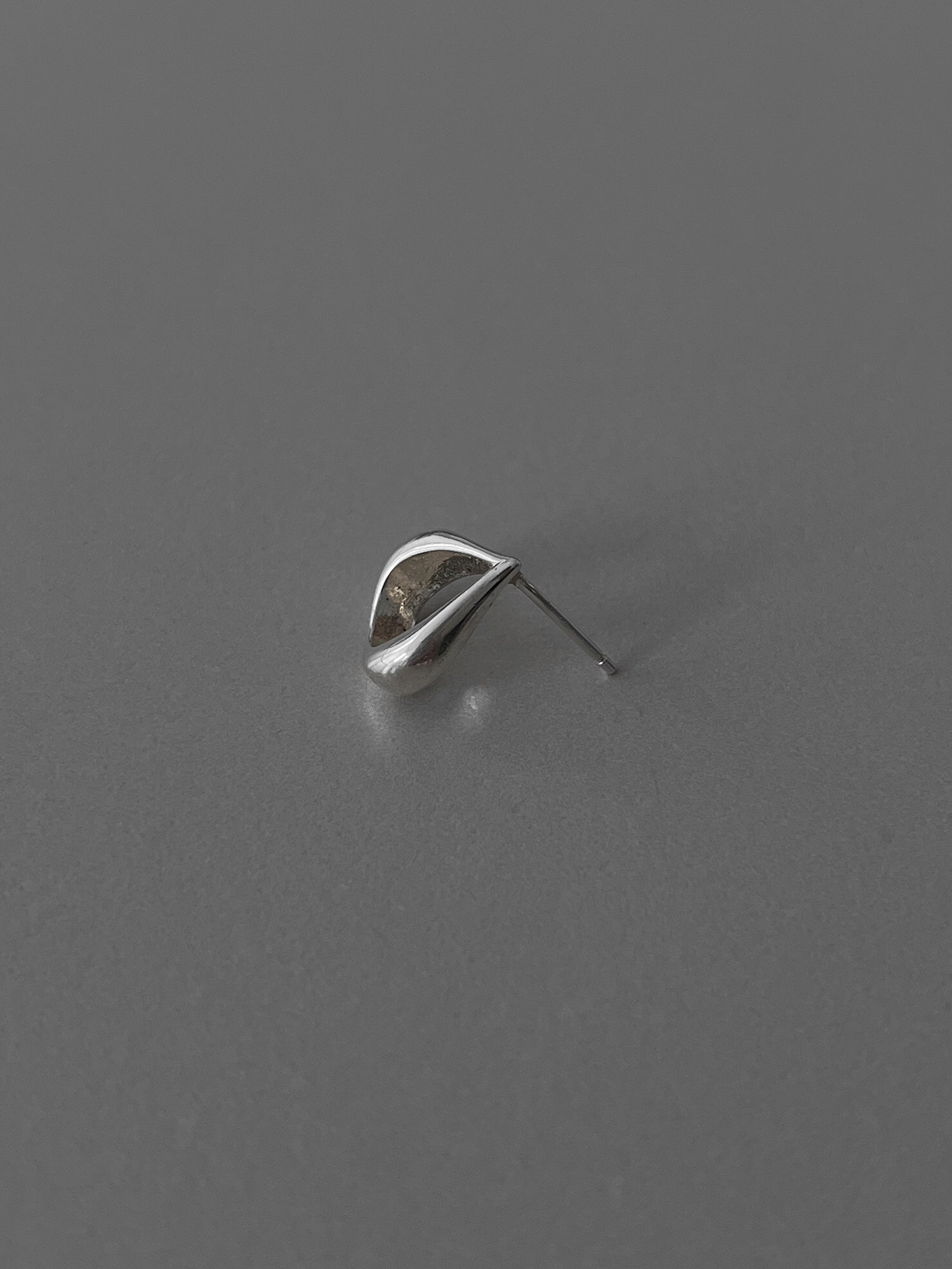 STERLING BLYS EARRINGS [SILVER]