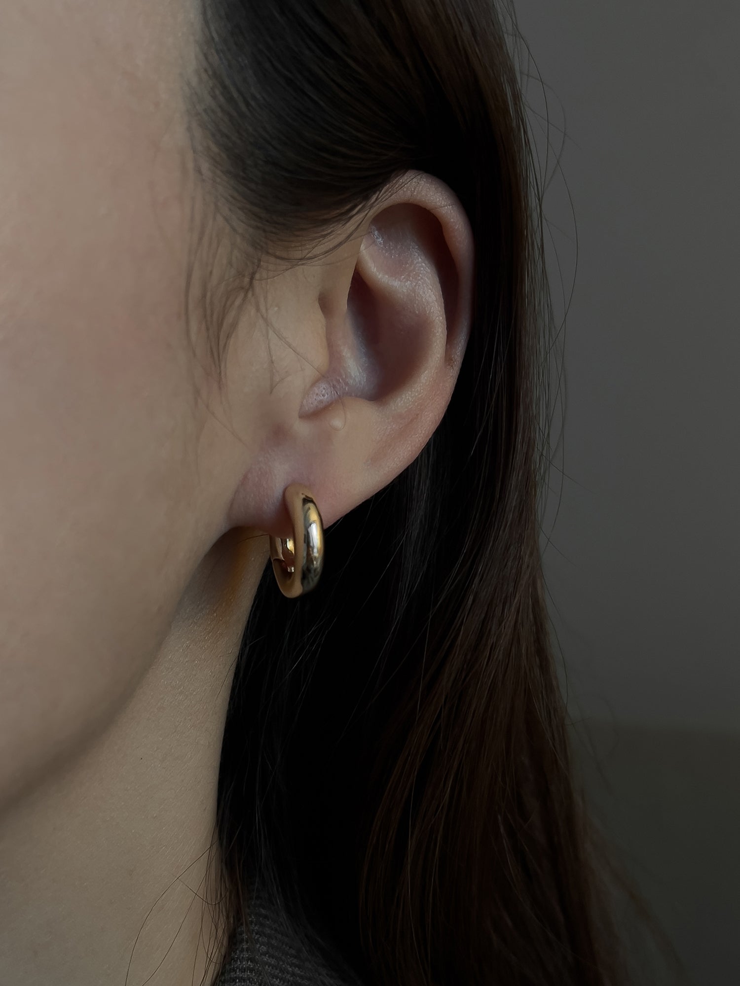 TOCA ONE TOUCH EARRINGS (BEIGE GOLD)