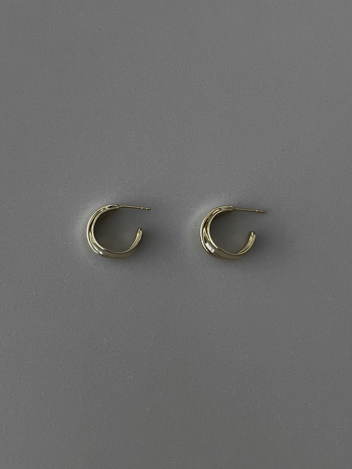 STERLING ARC EARRINGS [BEIGE GOLD]