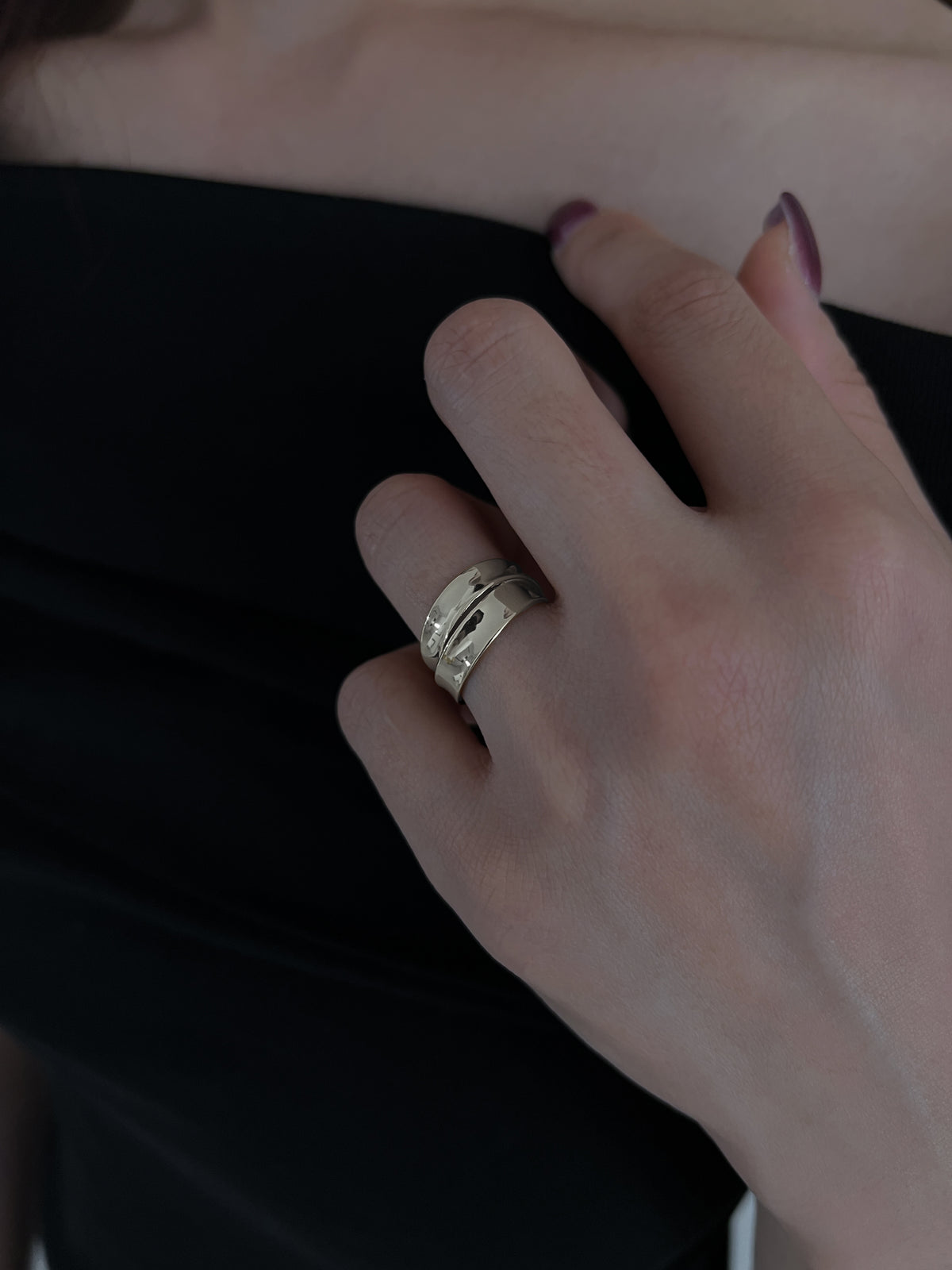 STERLING ARC OPEN RING [SILVER]